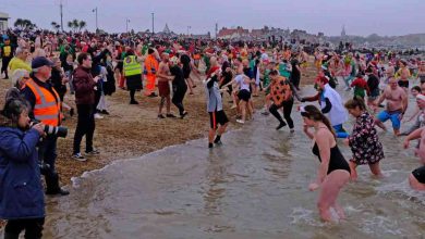 O que faz um vareiro no Banho de Natal em Felixtowe?