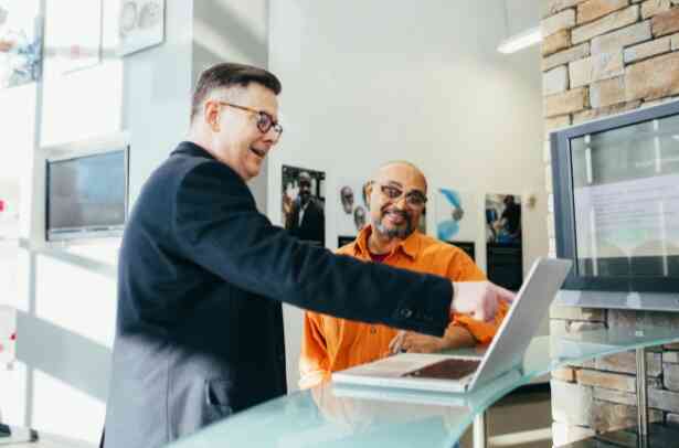 Porque as Pequenas Empresas Escolhem CFD para Investir Porque as Pequenas Empresas Escolhem CFD para Investir