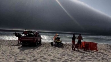Fenómeno meteorológico assusta banhistas na Praia do Furadouro