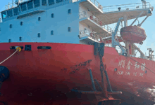 Porto de Aveiro recebe navio com largura recorde para teste de capacidade