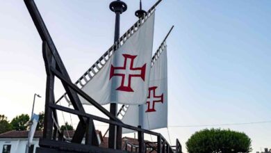 Viagem Medieval abre com espetáculo contemporâneo