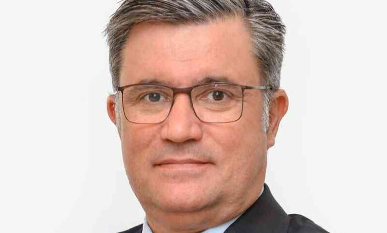 PSD: Álvaro Santos em segundo lugar na lista a Gaia liderada por Luís Filipe Menezes PSD: Álvaro Santos em segundo lugar na lista a Gaia liderada por Luís Filipe Menezes
