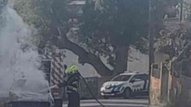 Carro foi consumido pelo fogo em Ovar