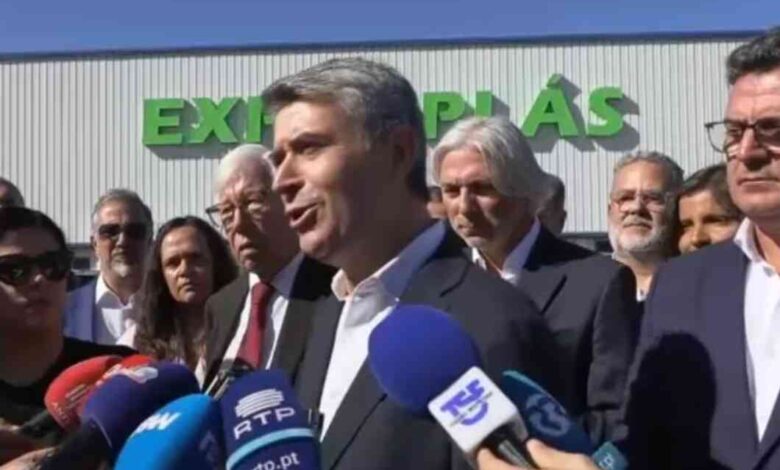 PS: José Luís Carneiro visita instalações da Exporplás em Cortegaça