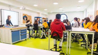 “Des(complica) na Saúde Mental” promove o bem-estar psicológico dos alunos “Des(complica) na Saúde Mental” promove o bem-estar psicológico dos alunos