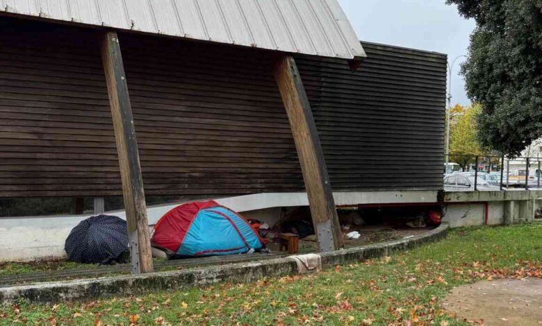 O Natal dos sem-abrigo que “acampam” no Espaço Empreendedor de Ovar O Natal dos sem-abrigo que “acampam” no Espaço Empreendedor de Ovar