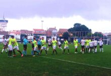 Em dia de festa, o empate foi o que se pôde arranjar