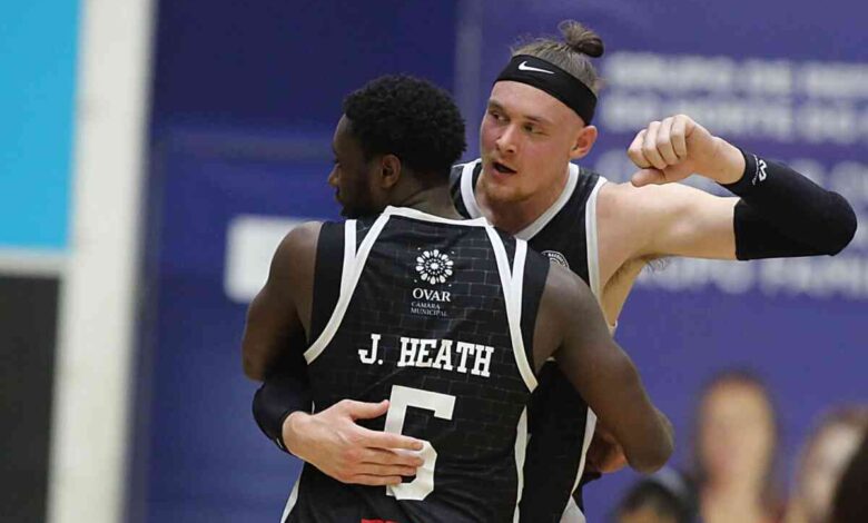 Ovarense viu a (Que)luz e segurou triunfo