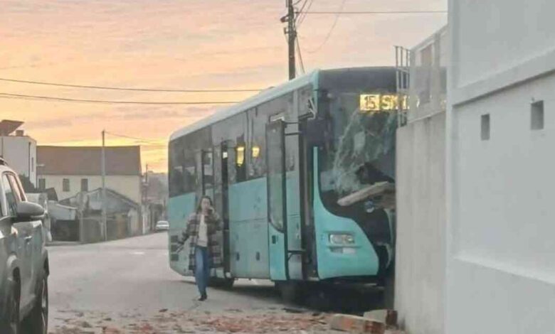 Despiste de autocarro faz um morto no Sobral, em Ovar