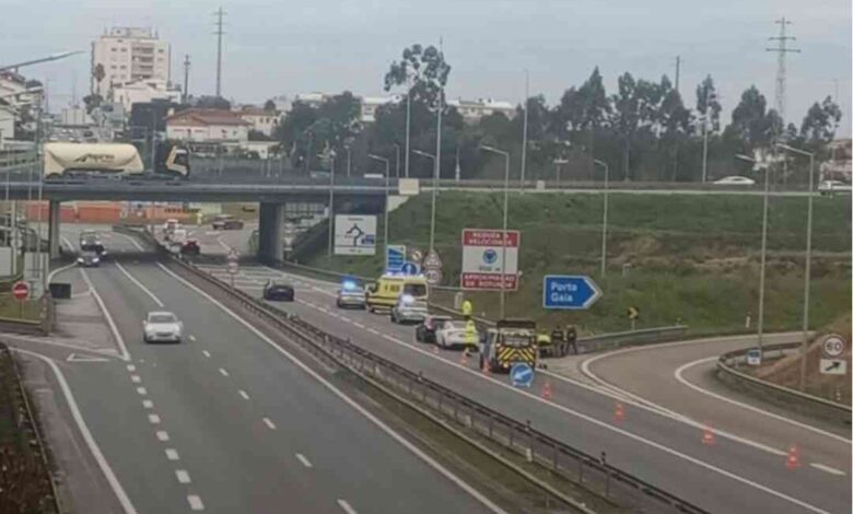 Um morto em despiste de moto na A41