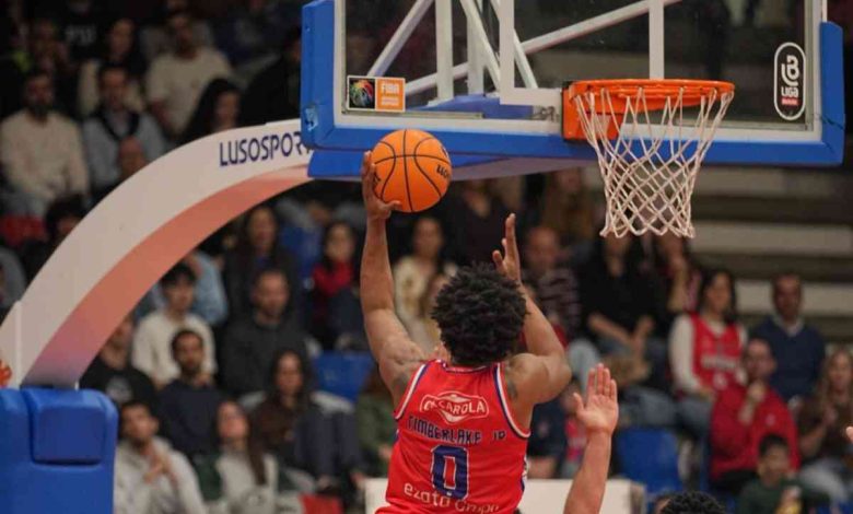 Ovarense vai ter de jogar a “negra” com a Oliveirense Ovarense vai ter de jogar a “negra” com a Oliveirense