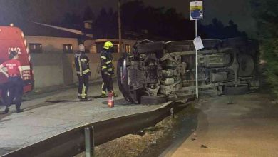 Condutora ferida em despiste seguido de capotamento Condutora ferida em despiste seguido de capotamento