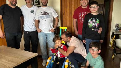 Esmoriz: Projeto “3D com Propósito” entrega cadeira de rodas ao pequeno Rafael