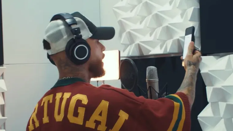 “A Taça é Nossa” (com Diogo Piçarra) já tem videoclipe e continua a conquistar os portugueses e não só