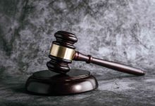 Ex-autarcas Hermínio Loureiro e Isidro Figueiredo condenados por prevaricação em processo de adjudicação de obras públicas