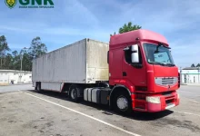 Semi-reboque circulava em Ovar com matrícula falsa