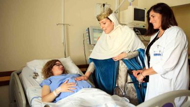 Bebés que nasçam no Hospital da Feira durante a Viagem Medieval passam a ter acesso gratuito vitalício ao evento