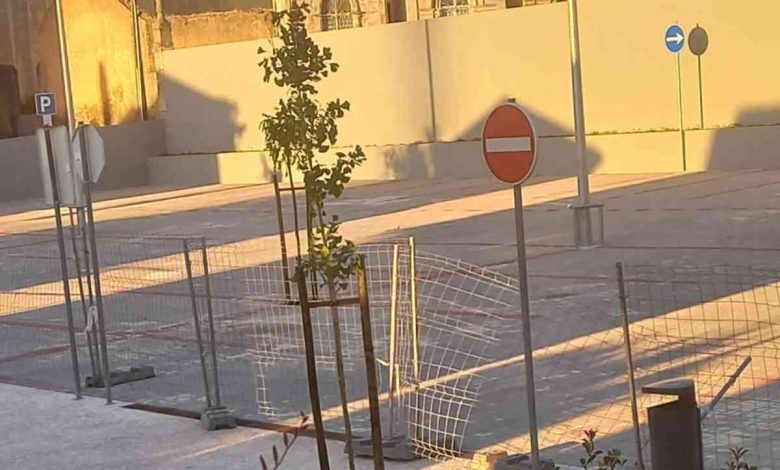 Abre o estacionamento Avenida do Bom Reitor Abre o estacionamento Avenida do Bom Reitor