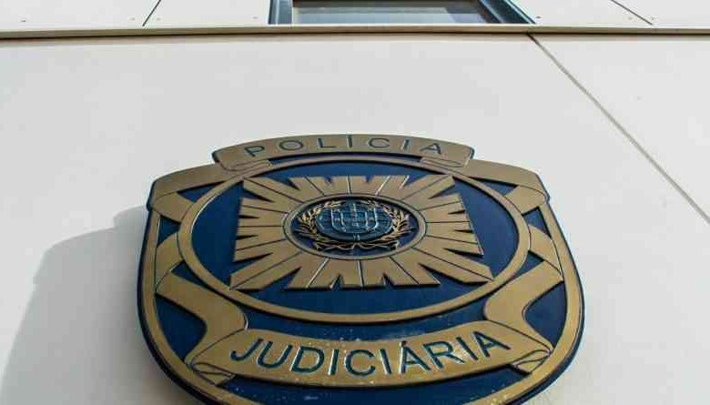 Professor de Educação Moral e Religiosa detido por crimes de abuso sexual de menores Professor de Educação Moral e Religiosa detido por crimes de abuso sexual de menores