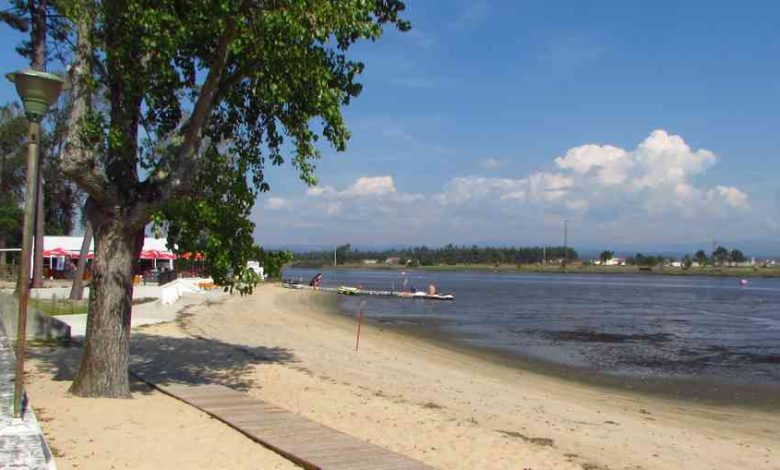 Duas praias do concelho de Ovar estão interditas a banhos Duas praias do concelho de Ovar estão interditas a banhos