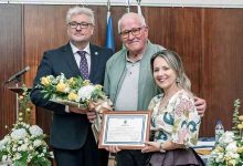 Válega: Junta presta homenagem a Joaquim Pereira de Almeida por dedicação à autarquia