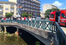 Mulher causa alarme ao entrar no leito do rio Cáster