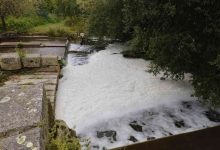 O rio Cáster transformado num “esgoto a céu aberto”