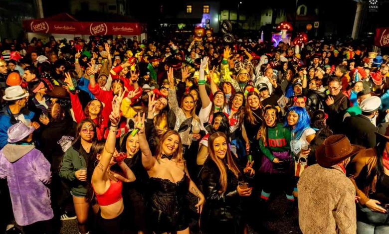Grupos de Carnaval contestam eventual fim da cerimónia de encerramento em Ovar Grupos de Carnaval contestam eventual fim da cerimónia de encerramento em Ovar