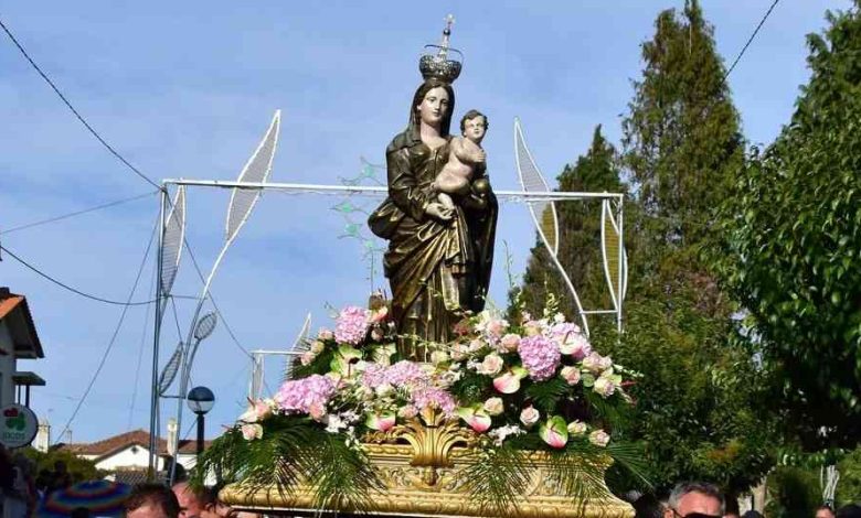 Válega: Fé e devoção na procissão em honra de Nossa Senhora do Amparo