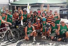 Hippies socorrem vítima de acidente com trotineta durante o “Bike Taskas”